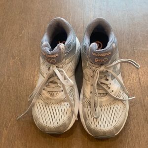 New Balance 940 V4 Running Shoes. Size 7.5